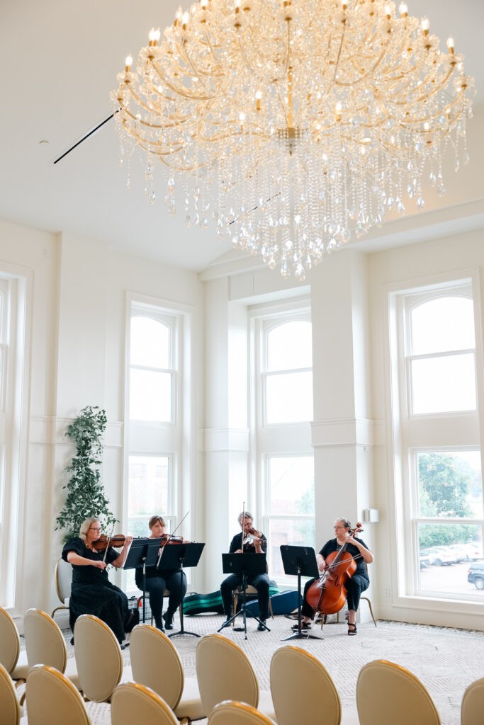 Hotel Monroe Weddings